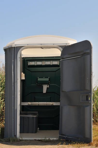 Best Portable restroom trailer rental  in Janesville, WI